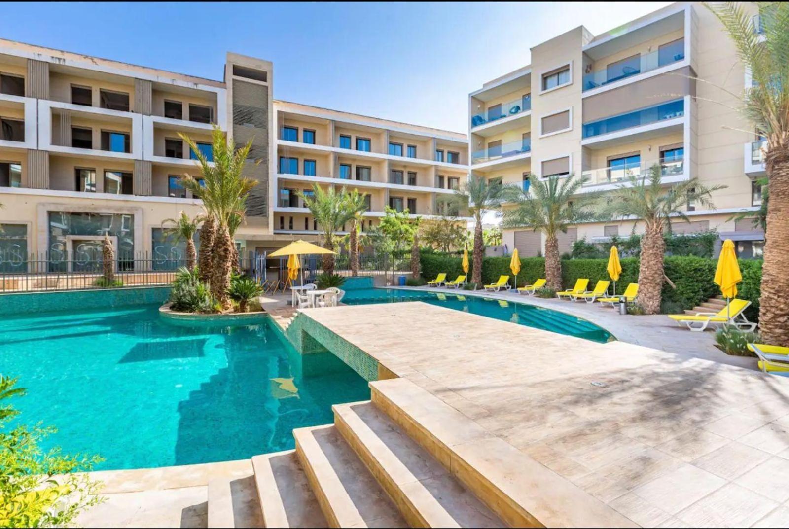 Appartement Luxueux Avec Piscine 10 Minutes Du Centre Ville Marrákes Kültér fotó