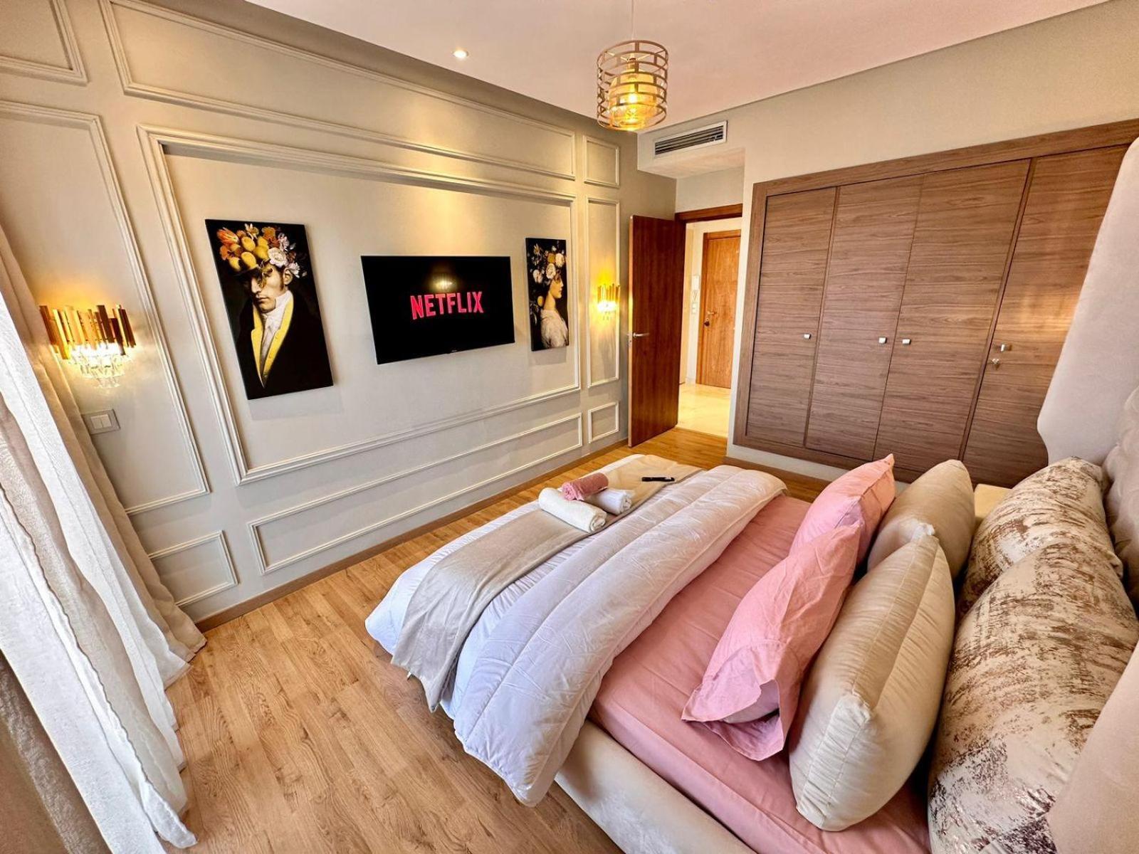 Appartement Luxueux Avec Piscine 10 Minutes Du Centre Ville Marrákes Kültér fotó