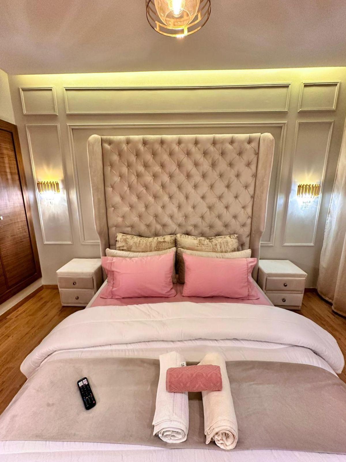 Appartement Luxueux Avec Piscine 10 Minutes Du Centre Ville Marrákes Kültér fotó