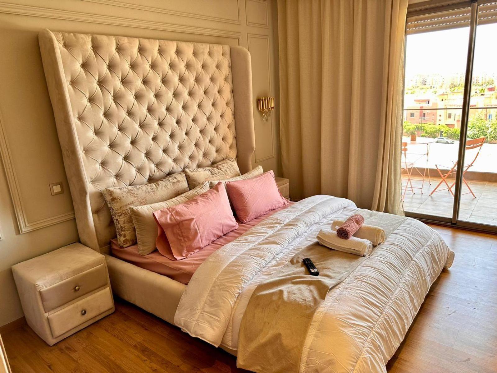 Appartement Luxueux Avec Piscine 10 Minutes Du Centre Ville Marrákes Kültér fotó